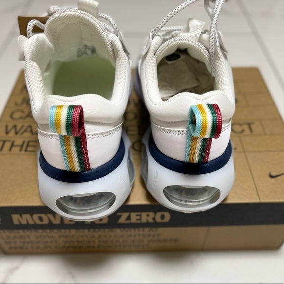 Nike Womens Air Max 2021 DC9478-100 Size 7.5 - Picture 12 of 14